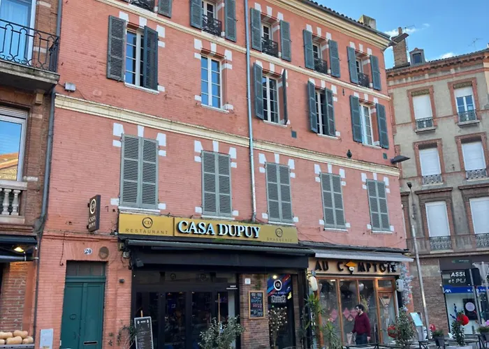 Halle Au Grains Apartament